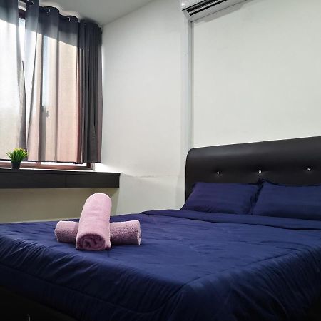 קוצ'ינג Staycation Homestay 4 Kota Samarahan D Gated House מראה חיצוני תמונה